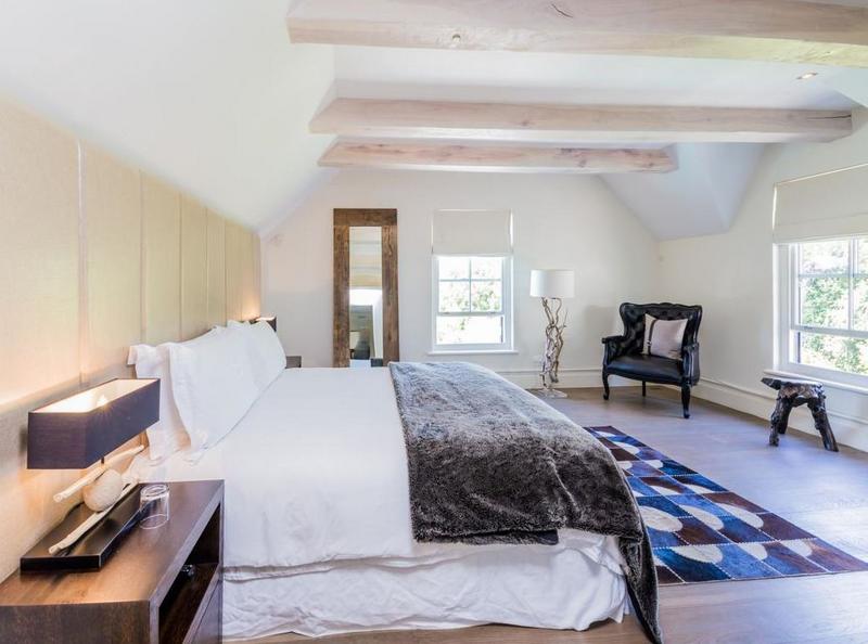 7 Bedroom Property for Sale in Constantia Upper Western Cape